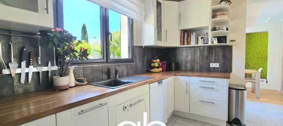 3 bedrooms Villa in Valergues, France No. 297681 4