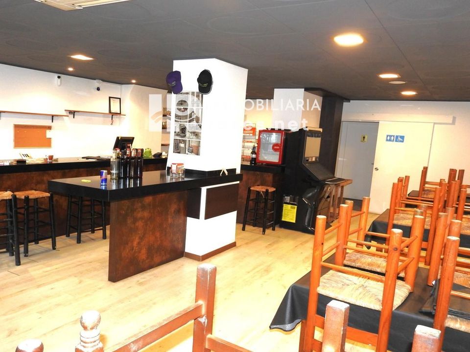  عقار تجاري في Torroella de Montgri, Spain 370متر مربع رقم 179086