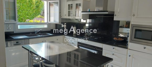 5 bedrooms House in Wissous, France No. 284920 9