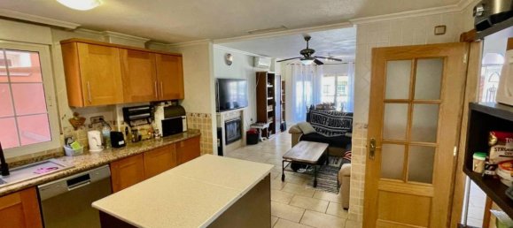 5 bedrooms Villa in Almoradi, Spain No. 13574 3