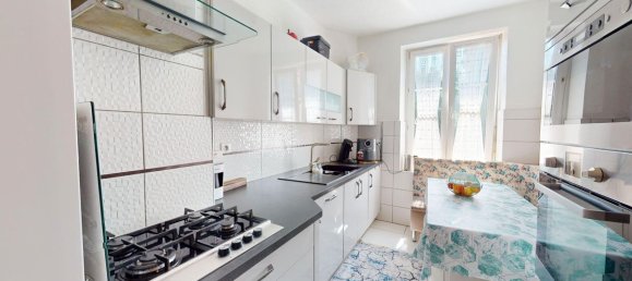 9غرفة عقار تجاري في Mulhouse, France رقم 59065 2