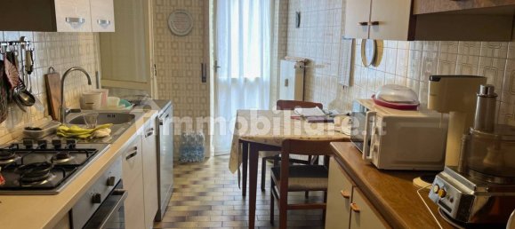 2 Schlafzimmer Wohnung in Bergamo, Italy, Nr. 378921 4