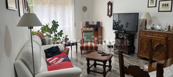 2 Schlafzimmer Wohnung in Bergamo, Italy, Nr. 378921 2