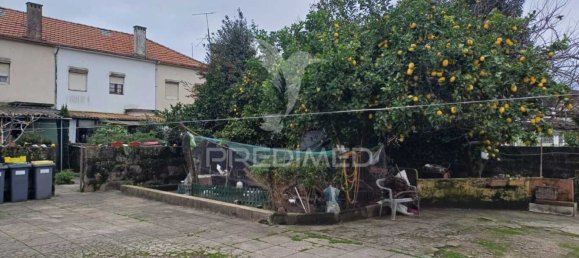 823m² Land in Porto, Portugal No. 113105 6