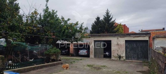 823m² Land in Porto, Portugal No. 113105 4