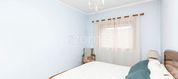 Квартира с 3 спальнями в Гимарайнш, Португалия № 15108 27