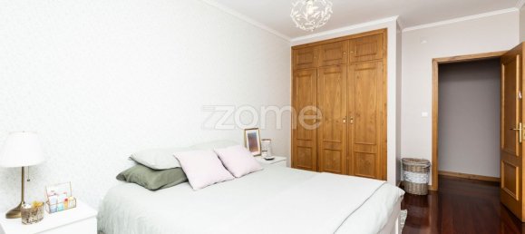 Квартира с 3 спальнями в Гимарайнш, Португалия № 15108 33