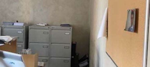 408m² Office in Milan, Italy No. 370070 28