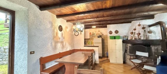 2 Schlafzimmer Haus in Grone, Italy, Nr. 378765 8