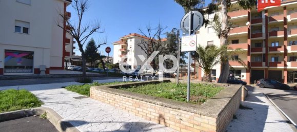 4 Schlafzimmer Wohnung in Vasto, Italy, Nr. 107605 39