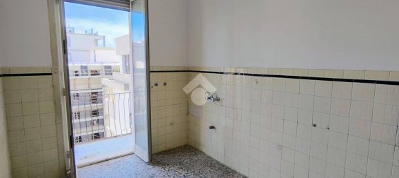 2 bedrooms Apartment in Foggia, Italy No. 157280 12