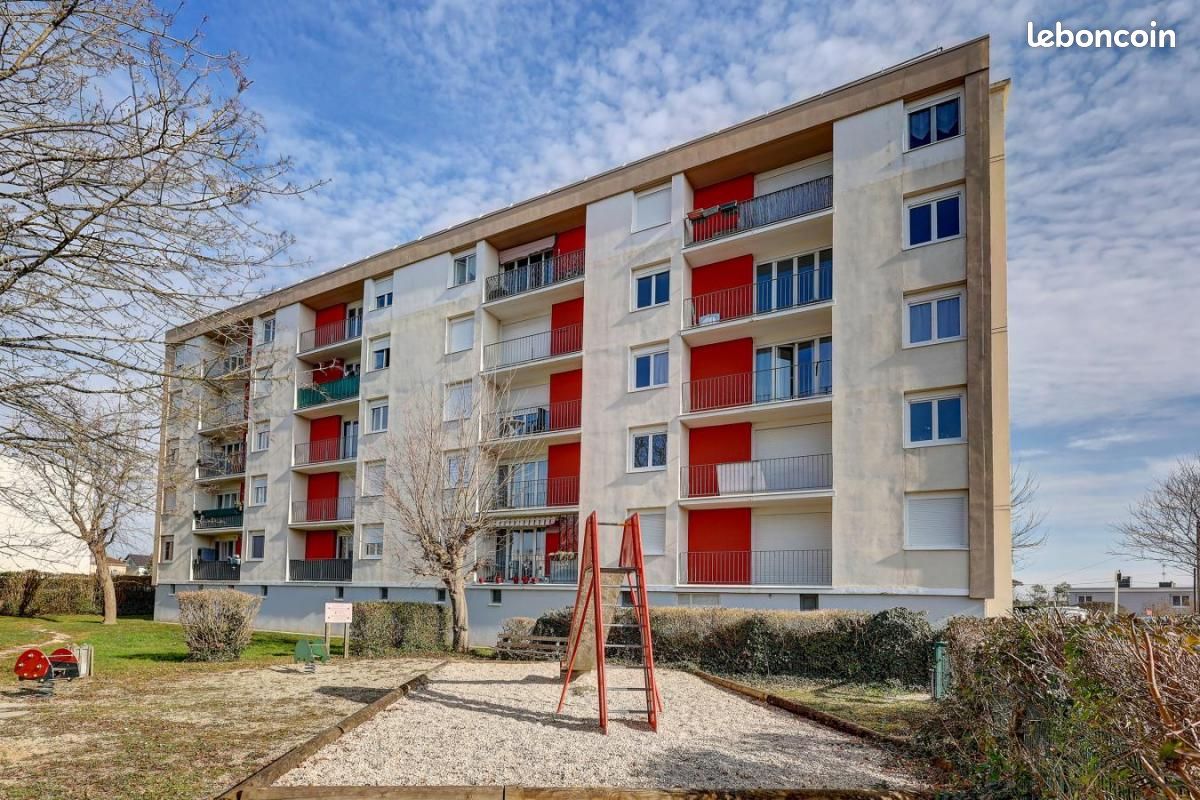 3 bedrooms Apartment in Genlis, France No. 195817