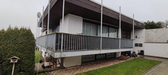 7 rooms Townhouse in Baden-Wurttemberg, Germany No. 264789 3