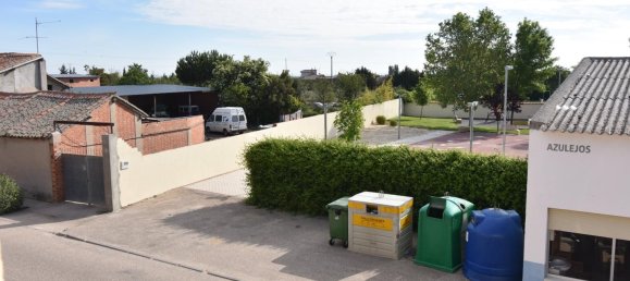 Gewerbliche Immobilie in Matapozuelos, Spain 859m², Nr. 81669 9