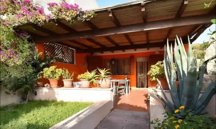 3 rooms Villa in Santa Teresa Gallura, Italy No. 171915