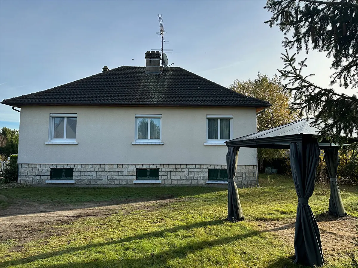 4 Schlafzimmer Haus in Romorantin-Lanthenay, France, Nr. 87852