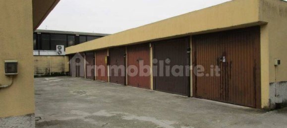 1 bedroom Apartment in Cologno Monzese, Italy No. 313907 11