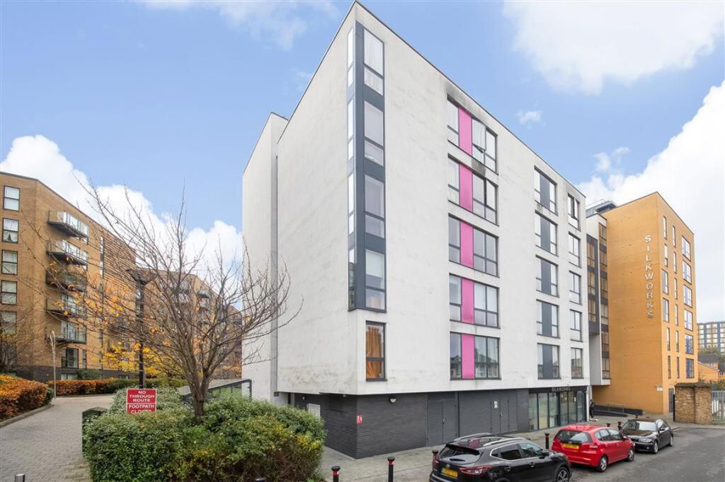 1 bedroom Apartment in Lewisham, United Kingdom No. 10101