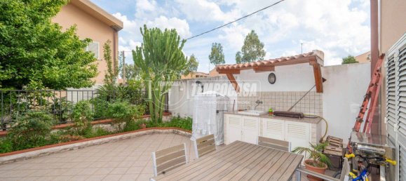 3 bedrooms House in Messina, Italy No. 358909 18