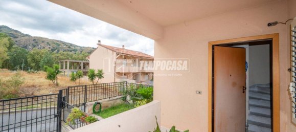 3 bedrooms House in Messina, Italy No. 358909 5