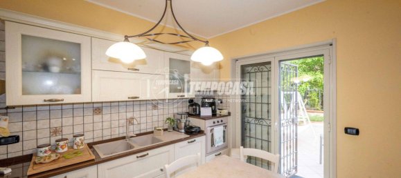 3 bedrooms House in Messina, Italy No. 358909 16