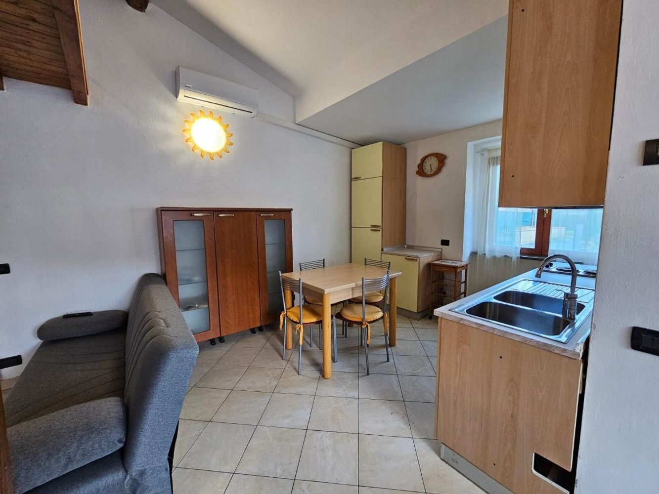 Casa de 3 divisões em Collesalvetti, Italy N.º 102346