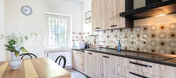 11 bedrooms Building in Piscina, Italy No. 318217 7