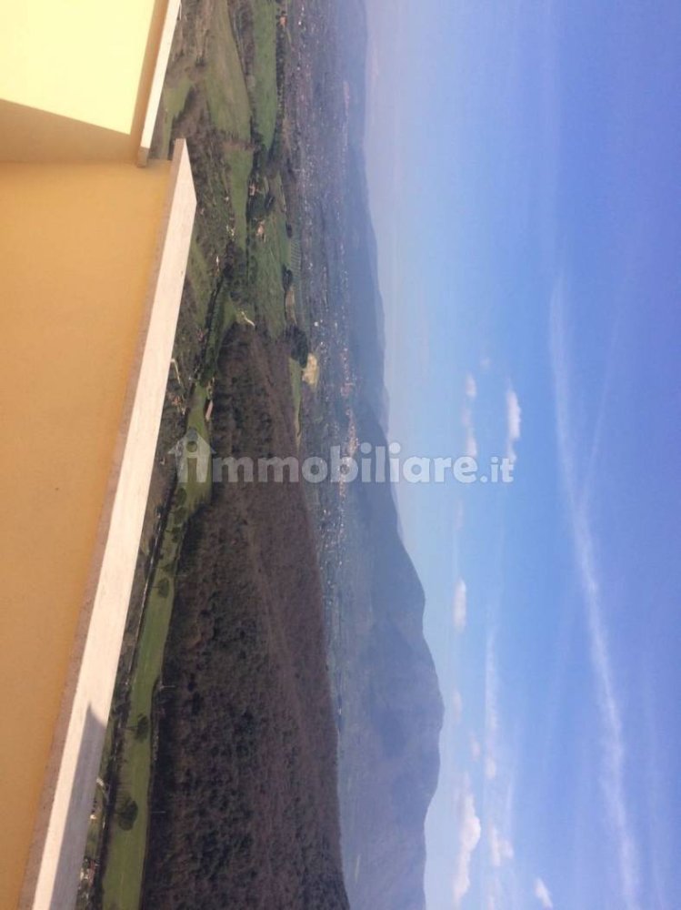 3 chambres Appartement à Sant'Angelo Romano, Italy No. 305435