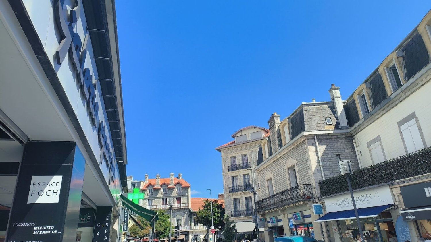 Propiedad comercial en Biarritz, France 69 m² No. 306856