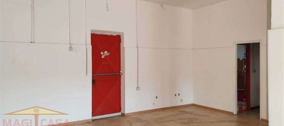  عقار تجاري في Belpasso, Italy 80متر مربع رقم 157059 4