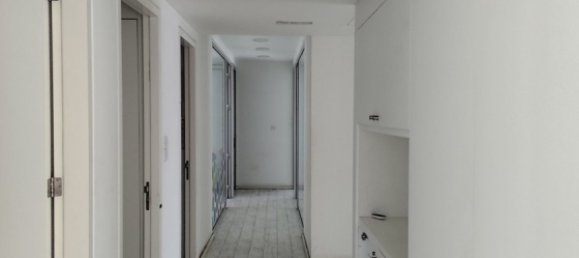 6 rooms Office in Strovolos, Cyprus No. 26483 3