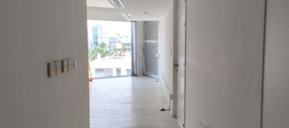 6 rooms Office in Strovolos, Cyprus No. 26483 18