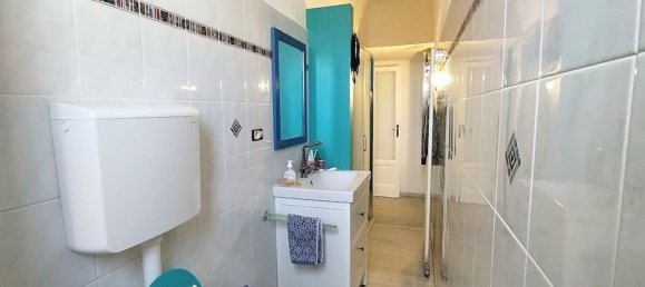 2-salle Appartement à Milan, Italy No. 240728 22