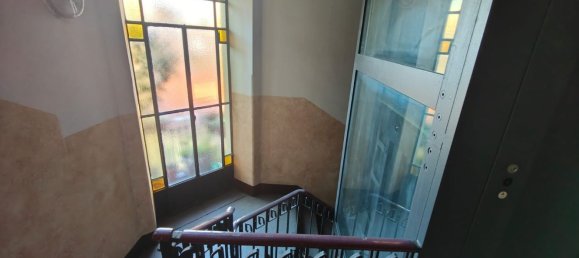 2-salle Appartement à Milan, Italy No. 240728 8