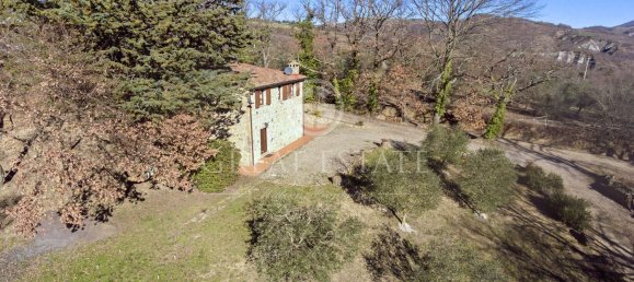 7 rooms House in Radicofani, Italy No. 69731 4