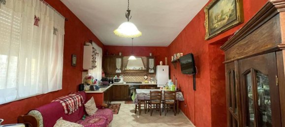 4 bedrooms House in Arpino, Italy No. 53656 3