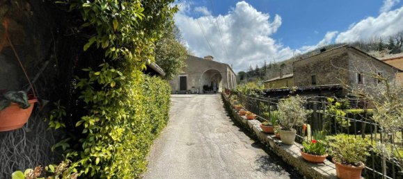 4 bedrooms House in Arpino, Italy No. 53656 43