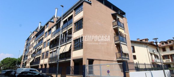 2-salle Appartement à Nichelino, Italy No. 129266 23