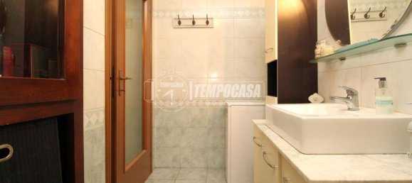 2-salle Appartement à Nichelino, Italy No. 129266 17