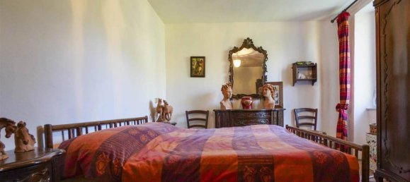 Casa de 10 habitaciónes en Scansano, Italy No. 32991 10