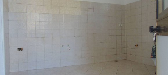 Дом с 8 комнатами в Salve, Италия № 274098 7