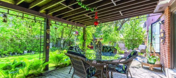 5 bedrooms House in Mississauga, Canada No. 714 5