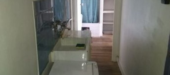 1 bedroom Apartment in Paris, France No. 314828 5