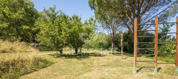 Villa de 12 dormitorios en Tuoro sul Trasimeno, Italy No. 178548 23