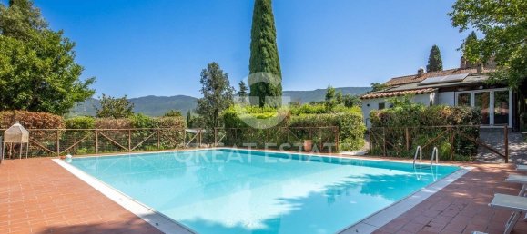 Villa de 12 dormitorios en Tuoro sul Trasimeno, Italy No. 178548 9