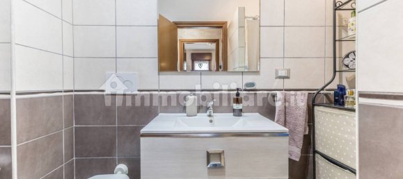 Apartamento de 2 dormitorios en Rome, Italy No. 16030 19