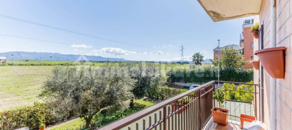 Apartamento de 2 dormitorios en Rome, Italy No. 16030 20