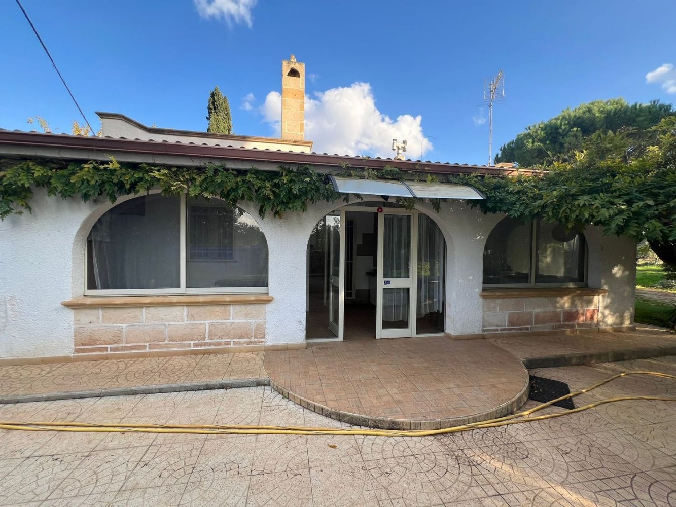 Вилла с 4 комнатами в Мандурия, Италия № 22429