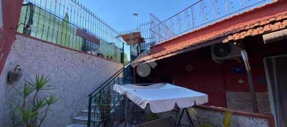 3 Schlafzimmer Wohnung in Naples, Italy, Nr. 318081 2