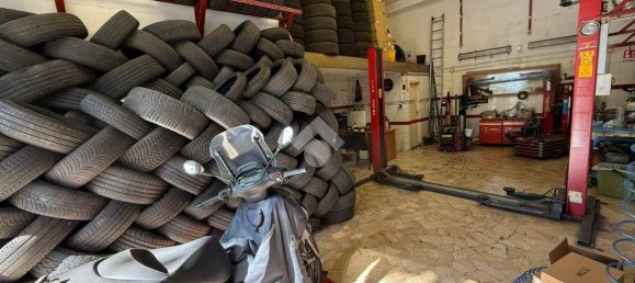 1 room Commercial property in Rome, Italy No. 343382 14